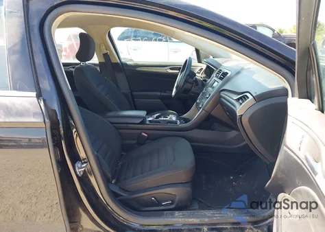 2018 Ford Fusion Se z USA, uszkodzony, nr VIN 3FA6P0H75JR197844